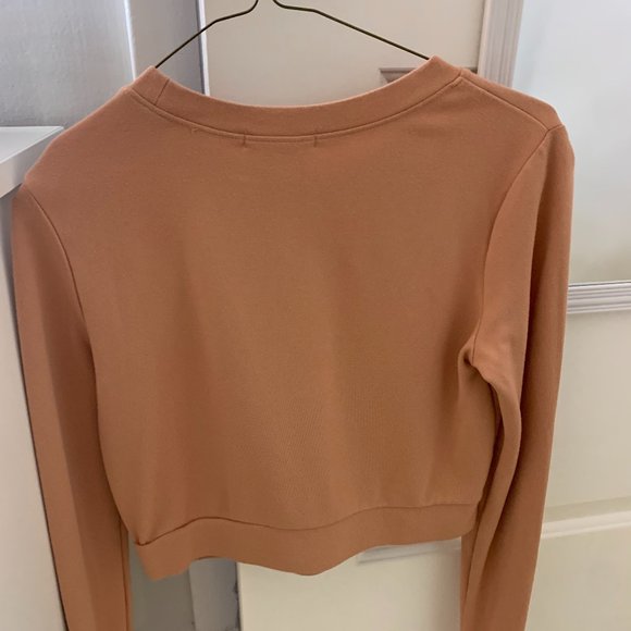 Forever 21 Peach Long-Sleeve Crop Top - Picture 2 of 2